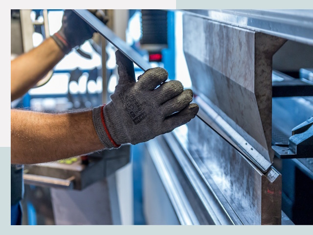 Гибка металла в Краснодаре