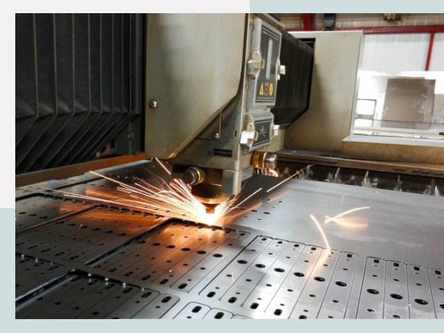 Лазерная резка металла в Краснодаре от 619 руб.